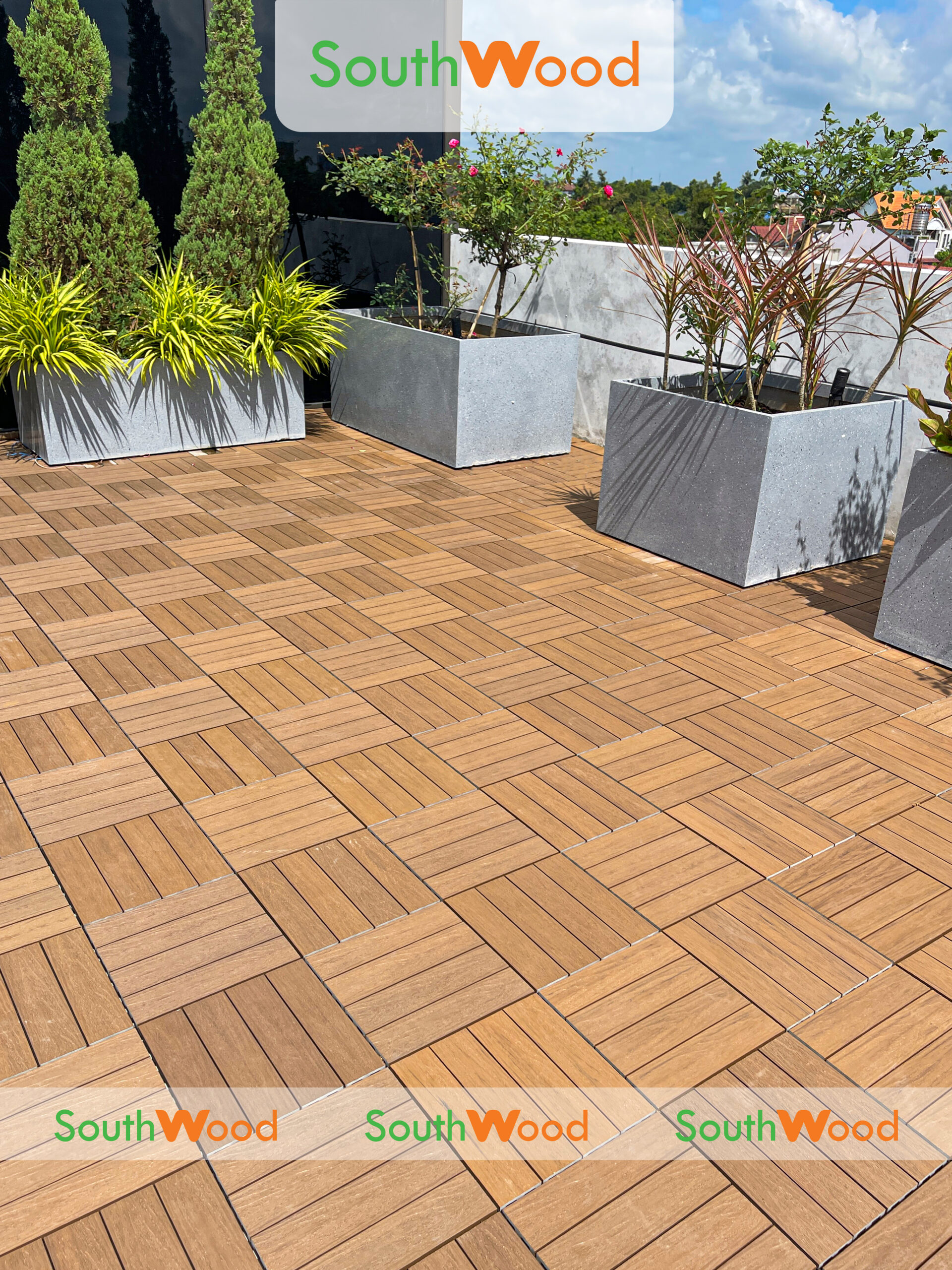 Công trình lót vỉ 2 lớp Southwood sân thượng ngoài trời đẹp ấn tượng