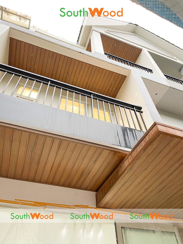 Thi Công Nhà Phố Quận 9 Với Tấm Ốp Gỗ Nhựa ngoài trời SW_W100H16 Kết Hợp Nẹp V SW_V37H37